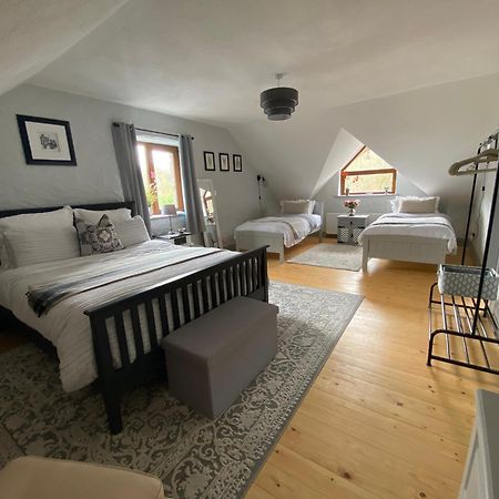 Salmon Weir Lodge Cong Eksteriør bilde